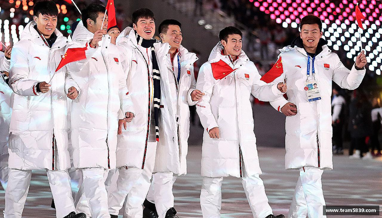 用汗水浇灌梦想的花朵！